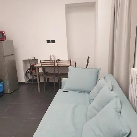 King's - Confirenthouse * Τορίνο