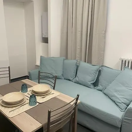 King's Apt - Confirenthouse *