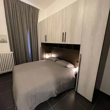 King's - Confirenthouse Appartamento
